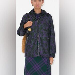 Burberry ROSE PRINT NYLON JACKET IN RIBBON NWT size medium